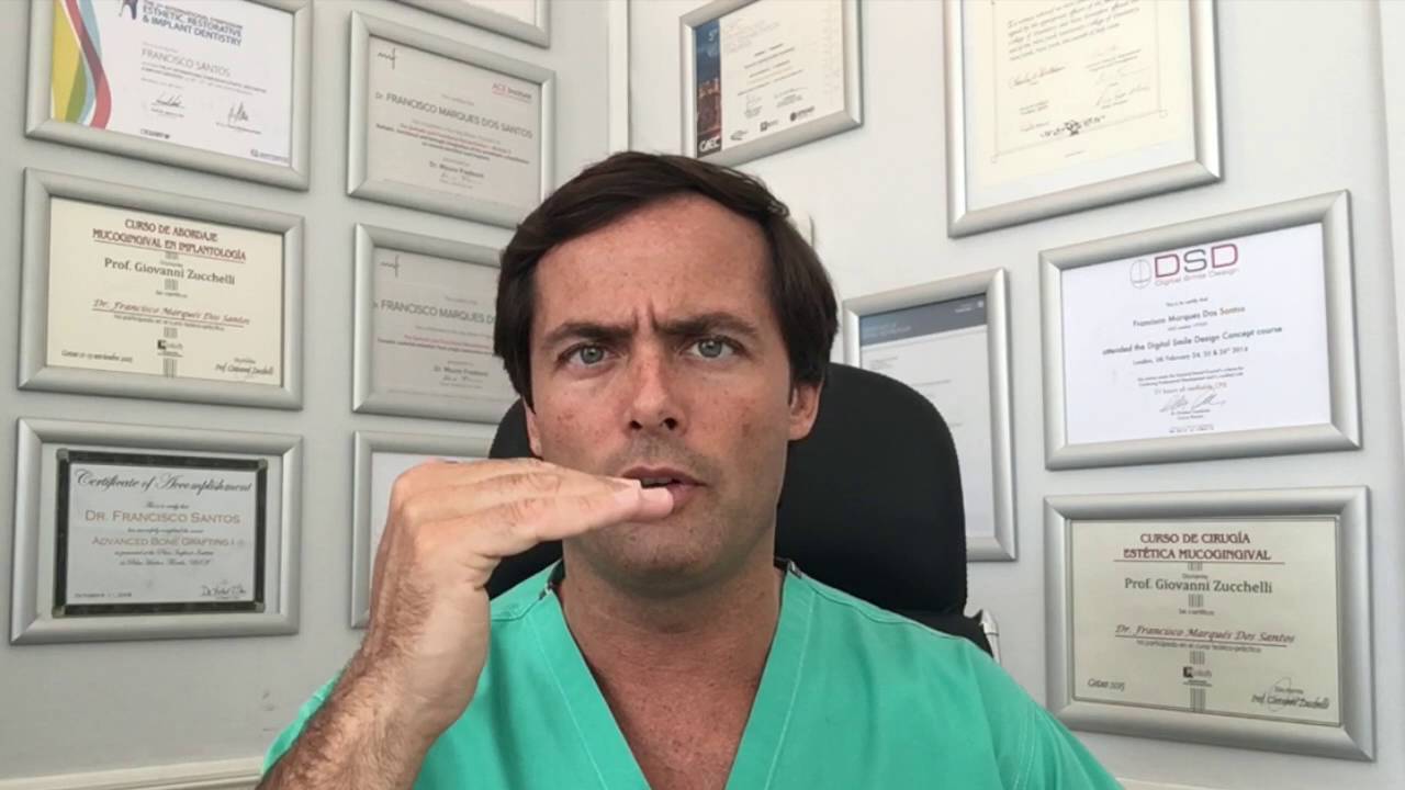 How to clean your tongue and get rid of bad breath