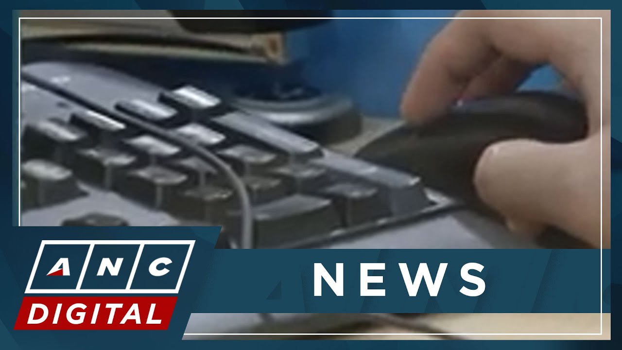 WATCH: Gov't employees react to Marcos admin's rightsizing plans | ANC