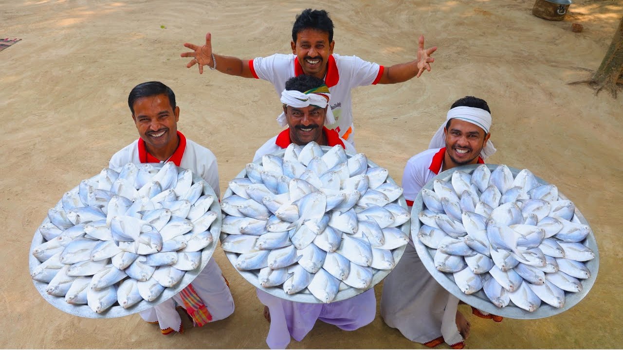 Bengali famous Pomfret fish recipe | Sorshe Pomfret fish curry for village people | villfood Kitchen