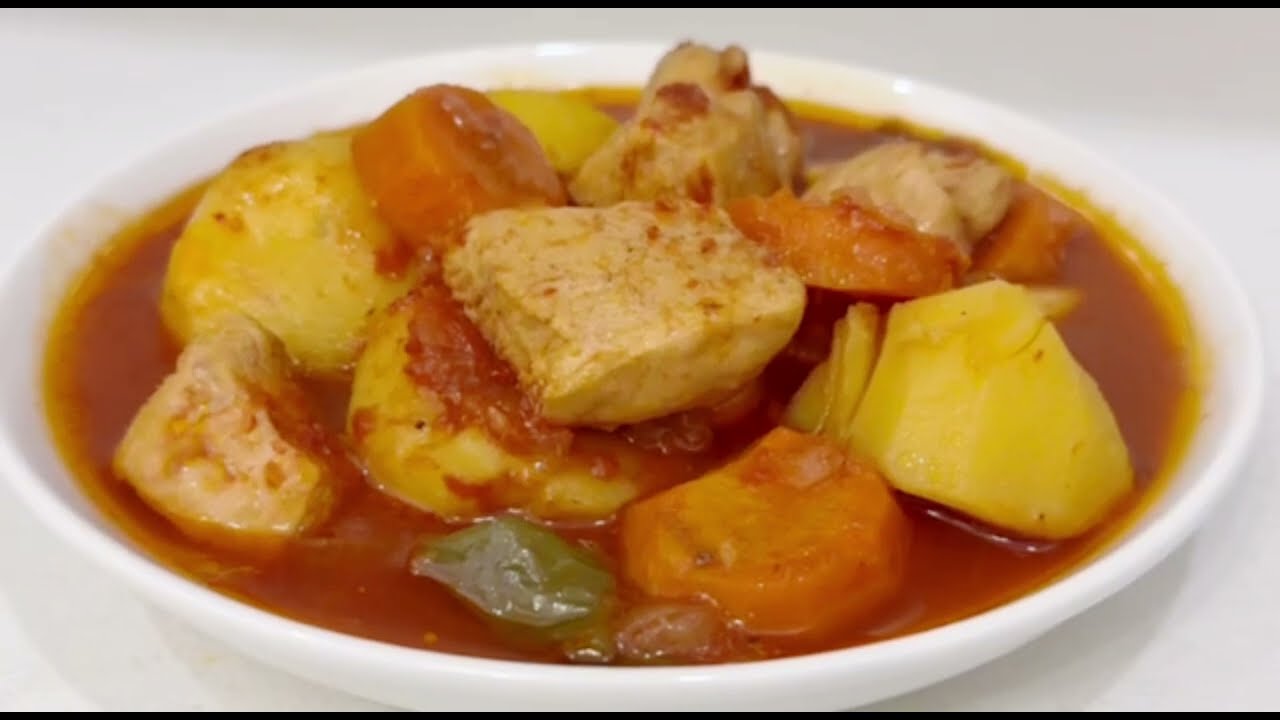 Быстрый и сытный ужин. Куриное филе с овощами в томатном соусе.  Тез дайындалатын тойымды тағам