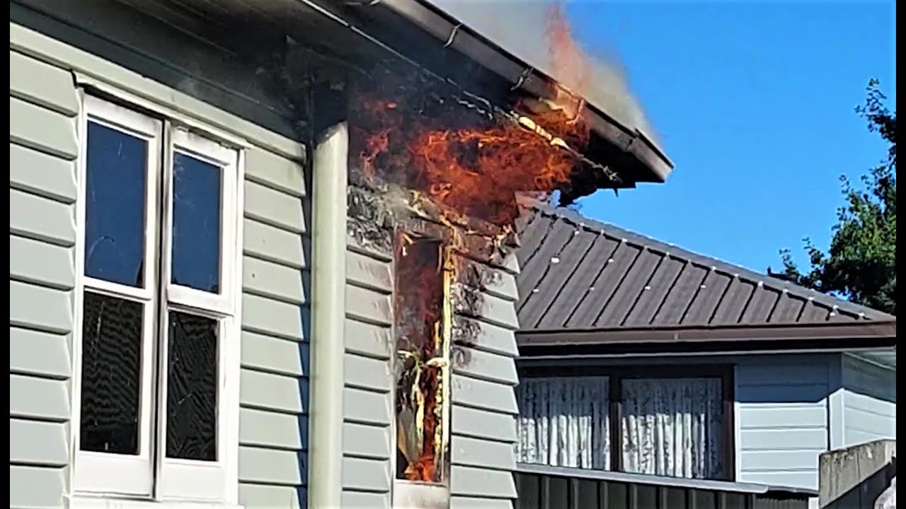 House on fire in Woolston - Christchurch