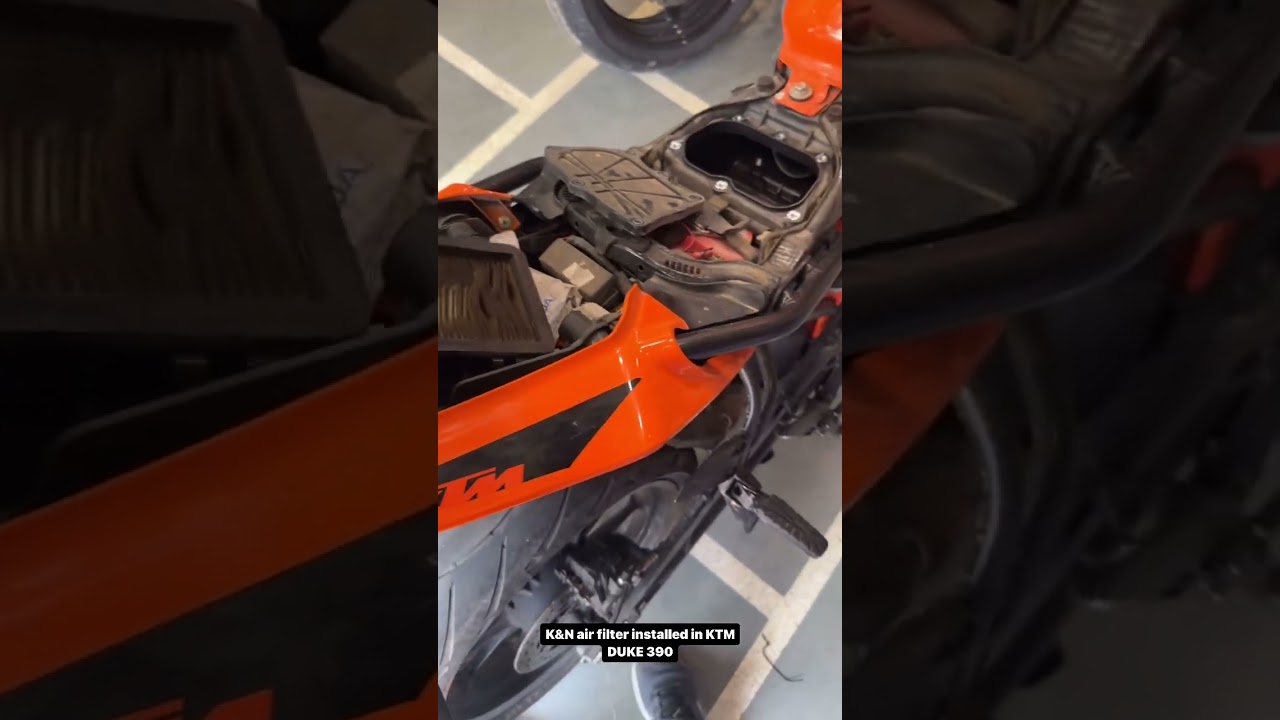 K&N air filter installed in KTM DUKE 390 #ktm #viral