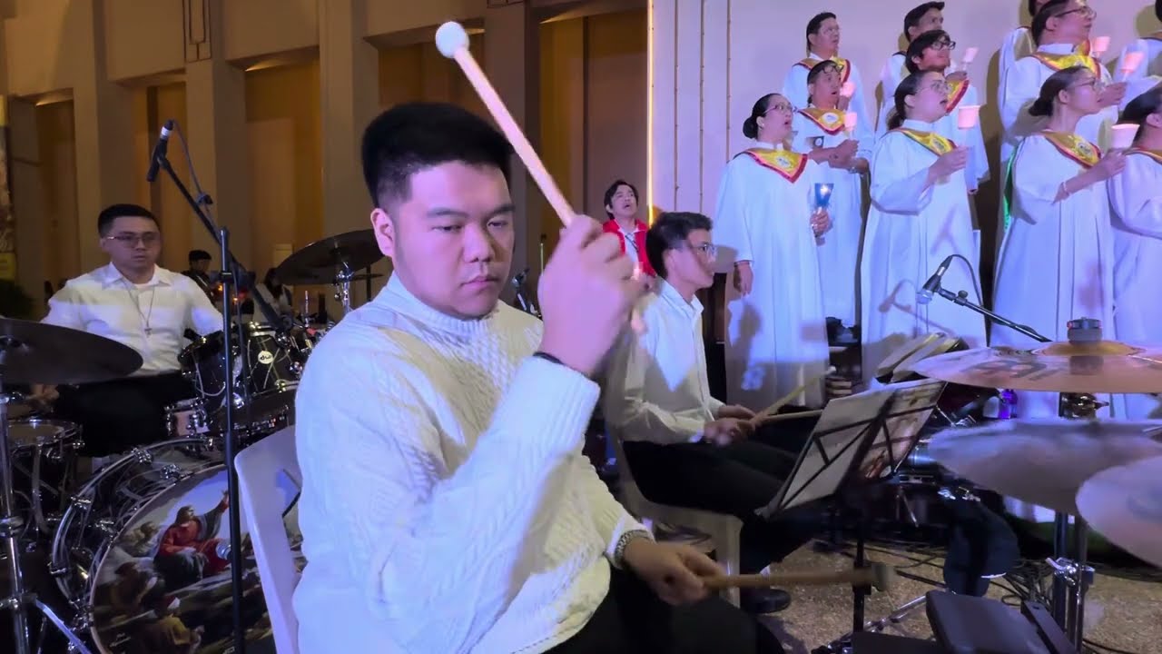 Isang Pananampalataya - Fr. Avelino Santos || SPCFC Qatar Grand Choir (Percussions Cam)