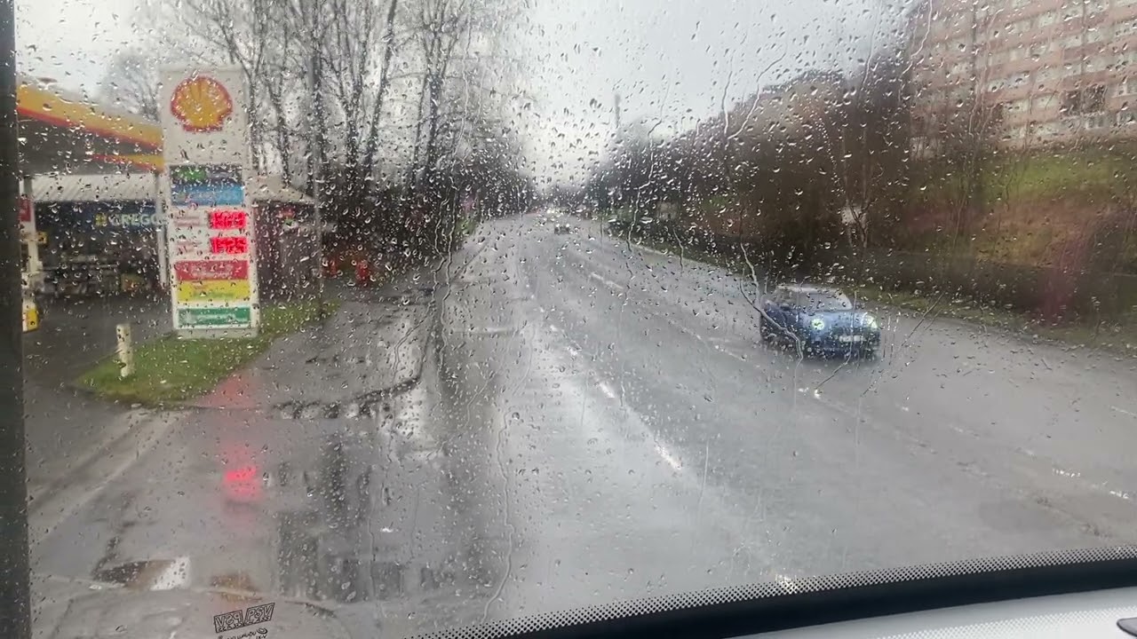 Onboard First Glasgow 38446 LG22 AVX Service 89B From Buchanan to Kirkintilloch