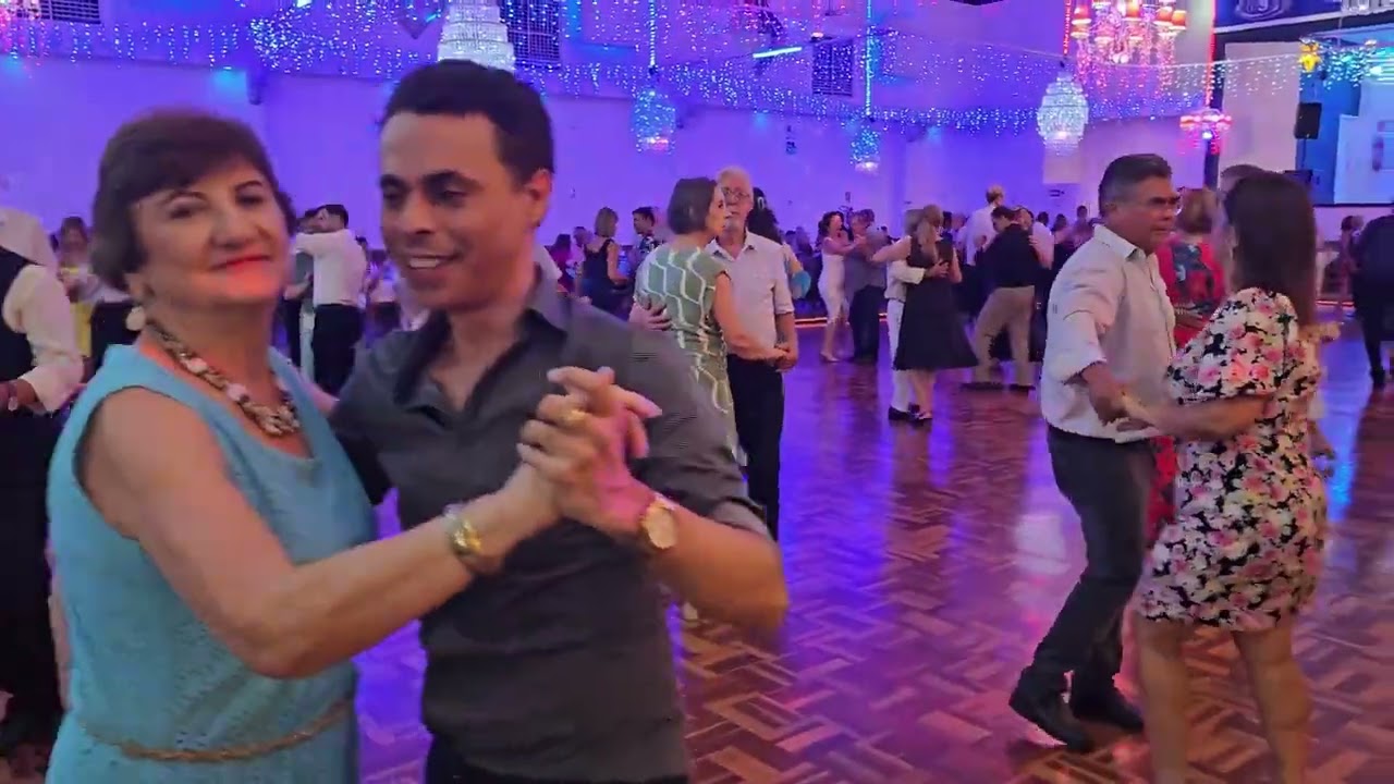 03/01/26 - GRUPO DA SAUDADE DE CAMPINAS - VÍDEO(trecho)DO BAILE COM A BANDA IMPERIUM