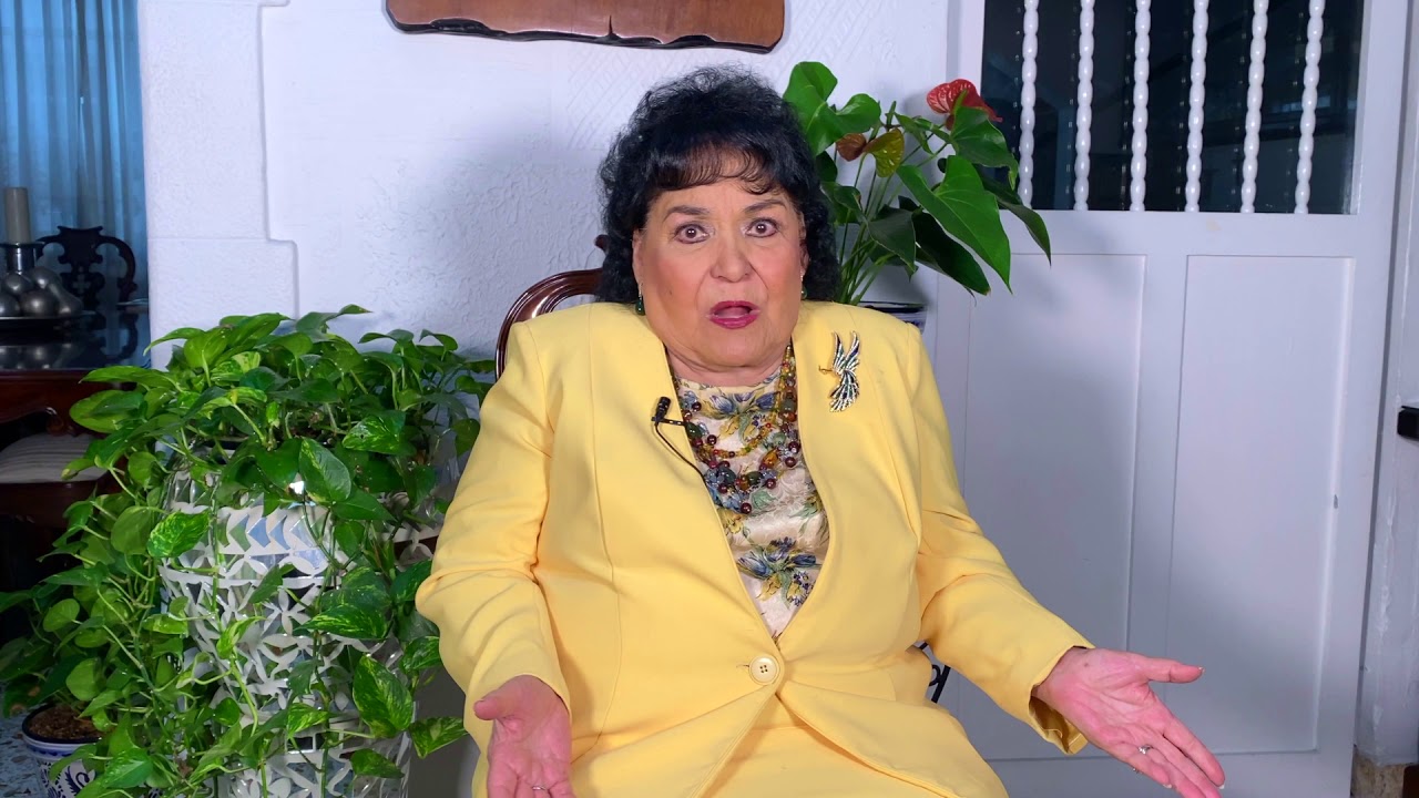 Viví con mis Hermanos en un Asilo de Huérfanos. Carmen Salinas