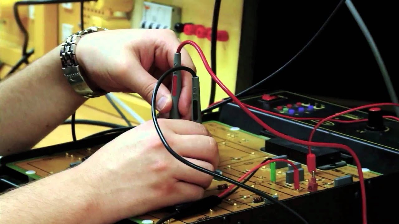 College of Engineering at KAU   كلية الهندسة، جامعة الملك عبد العزيز