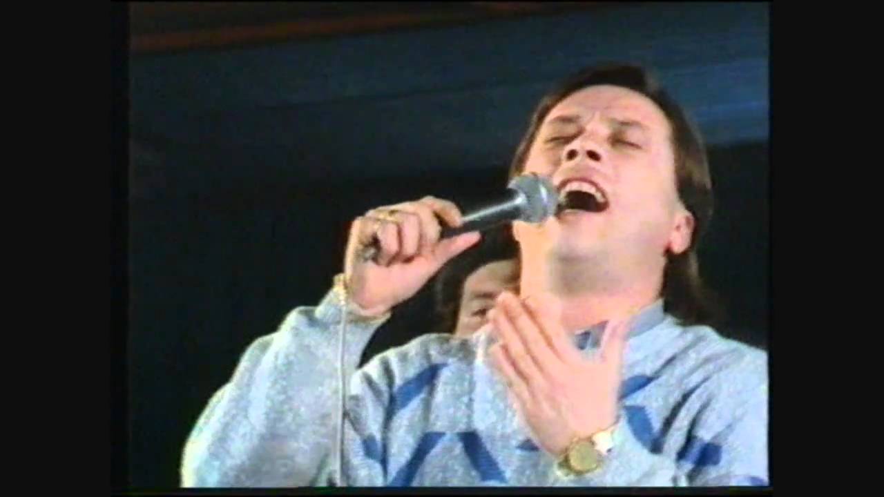 Halid Bešlić  -   Imala je plavu kosu