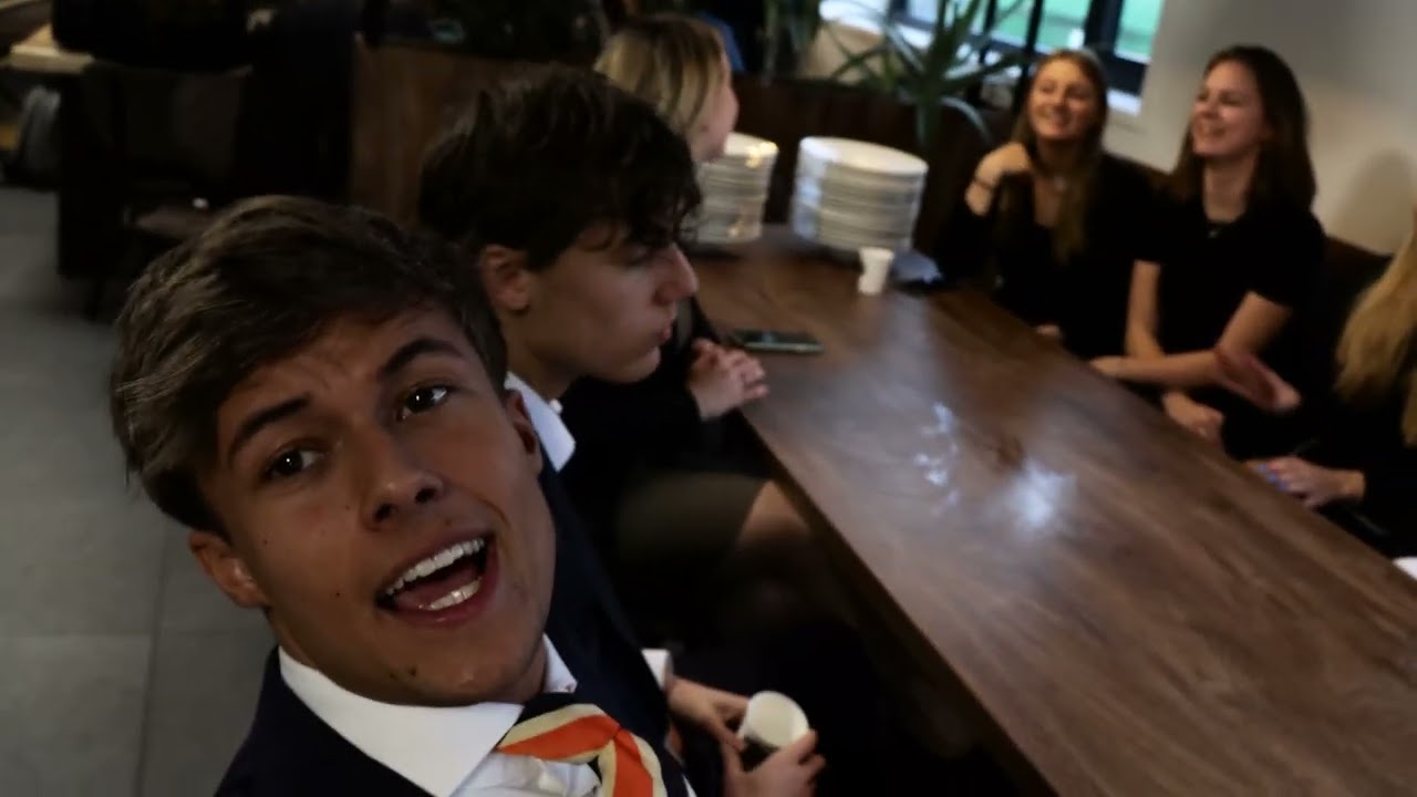EEN KIJKJE IN HET LEVEN VAN EEN EUROCOLLEGE HOGESCHOOL STUDENT MET TIM VAN DRIE