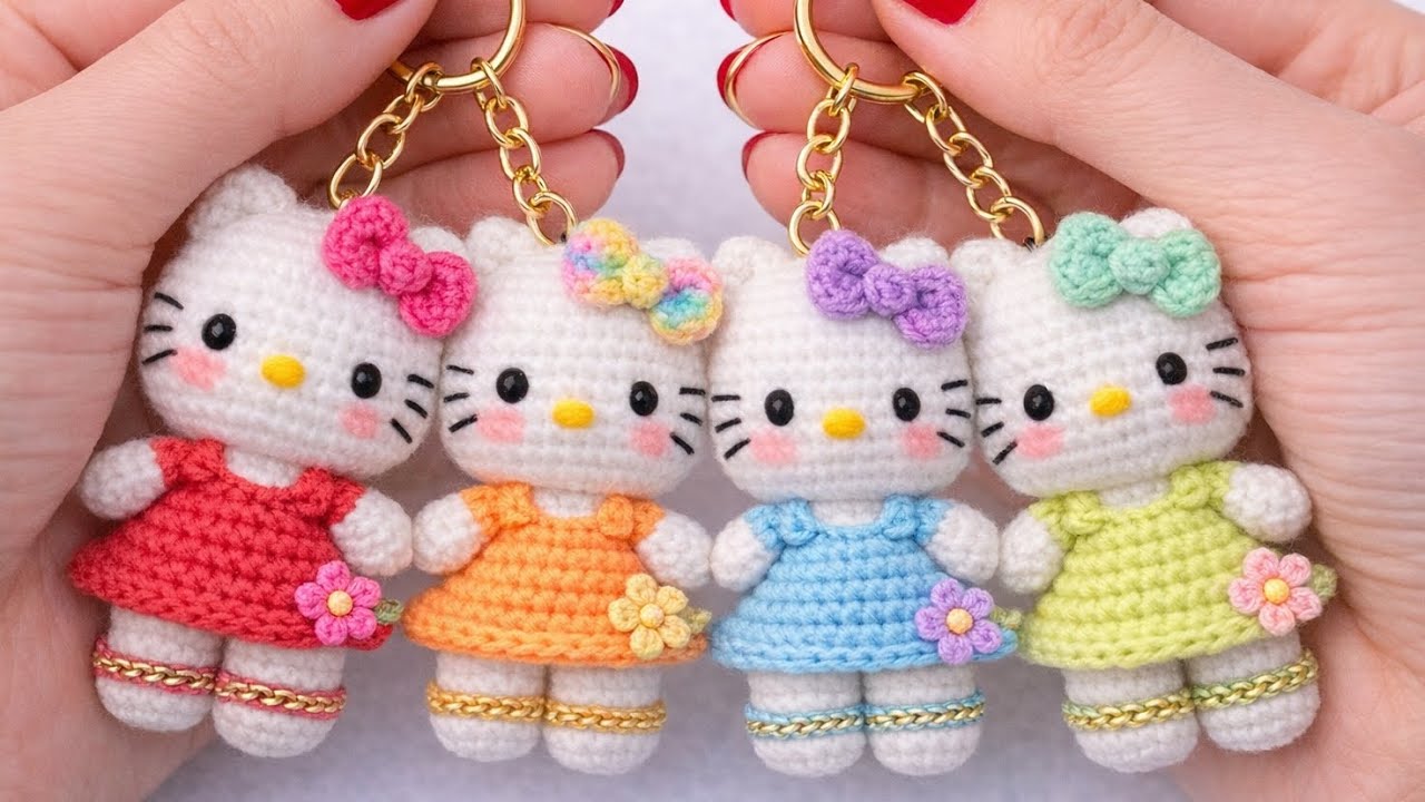 How to Crochet FOR Beginners😱!Hello Kitty Crochet😍Cutest Keychain 🥰gift 