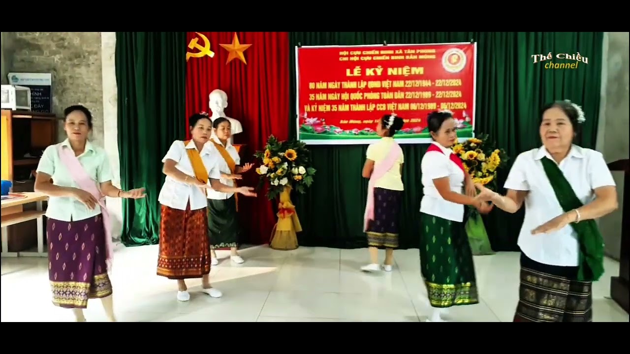 HOA ĐẸP CHAMPA/tốp nữ phu nhân CCB biểu diễn