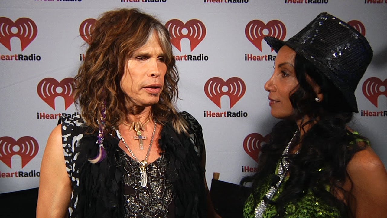 Steven Tyler, Nicki Minaj, Joe Jonas & more w/ TMI