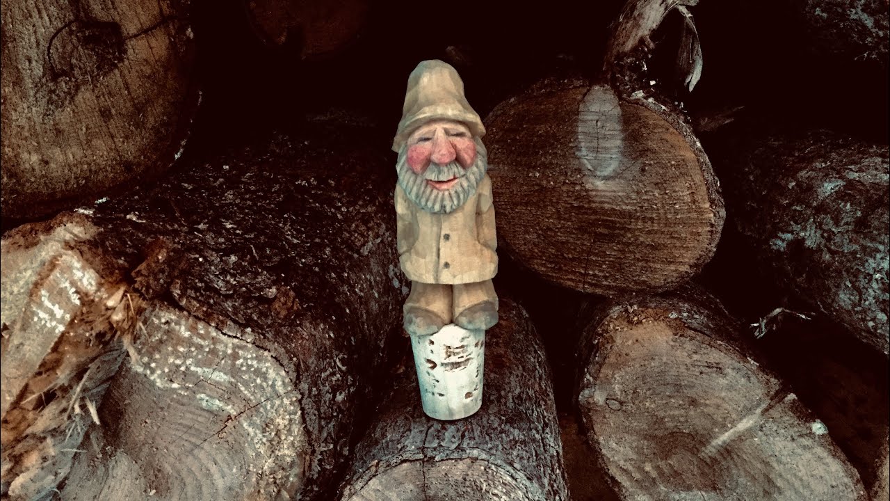 Whittling a 2.5” Fisherman Bottle Stopper
