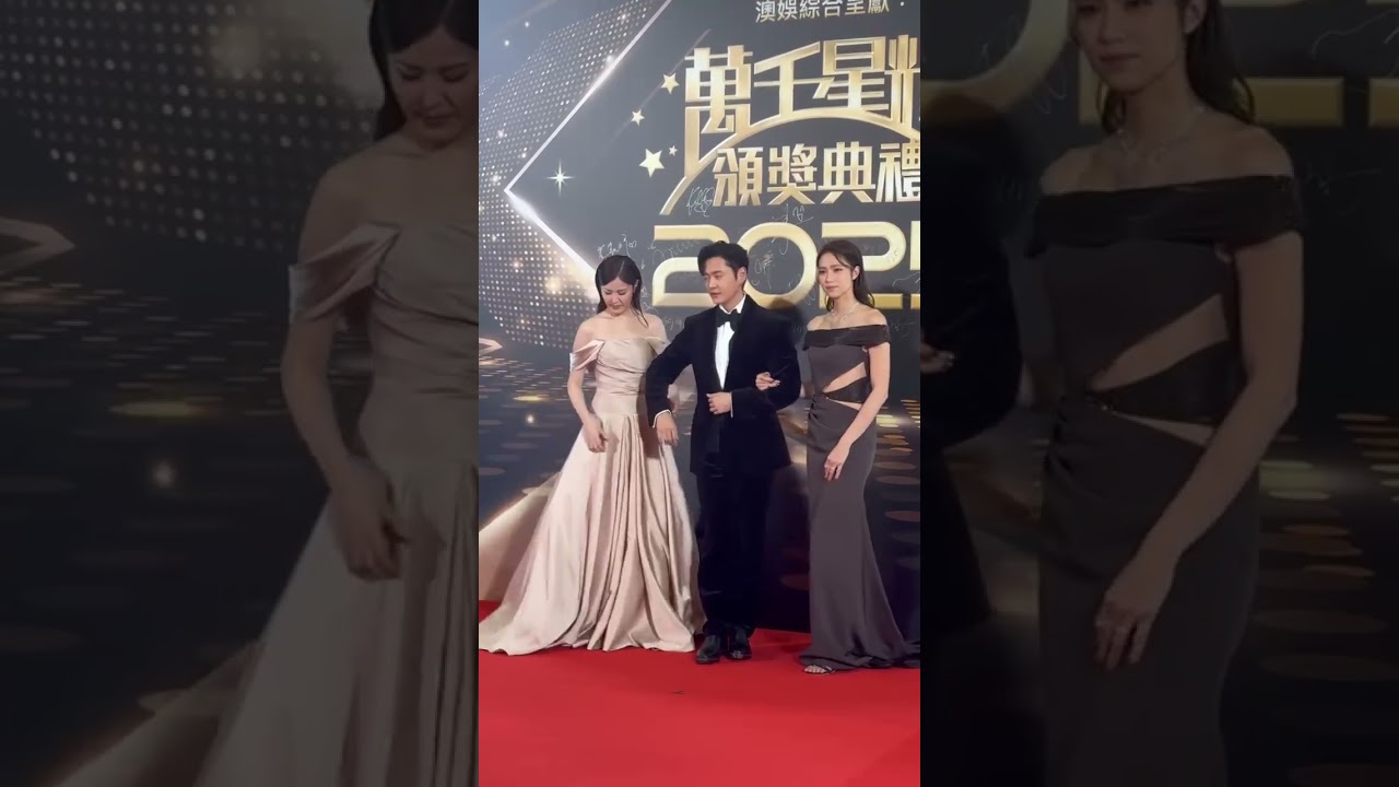 劉穎鏇 Tiffany Lau Wing Shuen 劉佩玥 Moon Lau 張振朗 - 萬千星輝頒獎典禮 | 