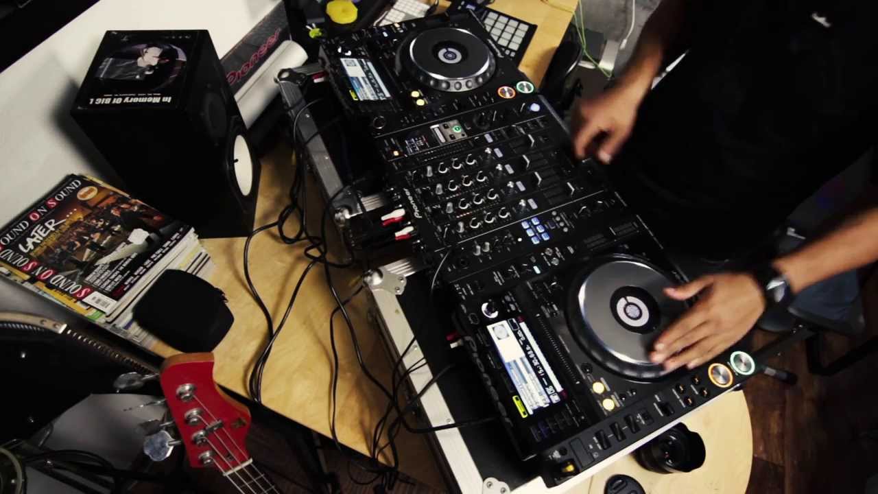 Turntablism on CDJ 2000 Nexus (beat juggle practice)