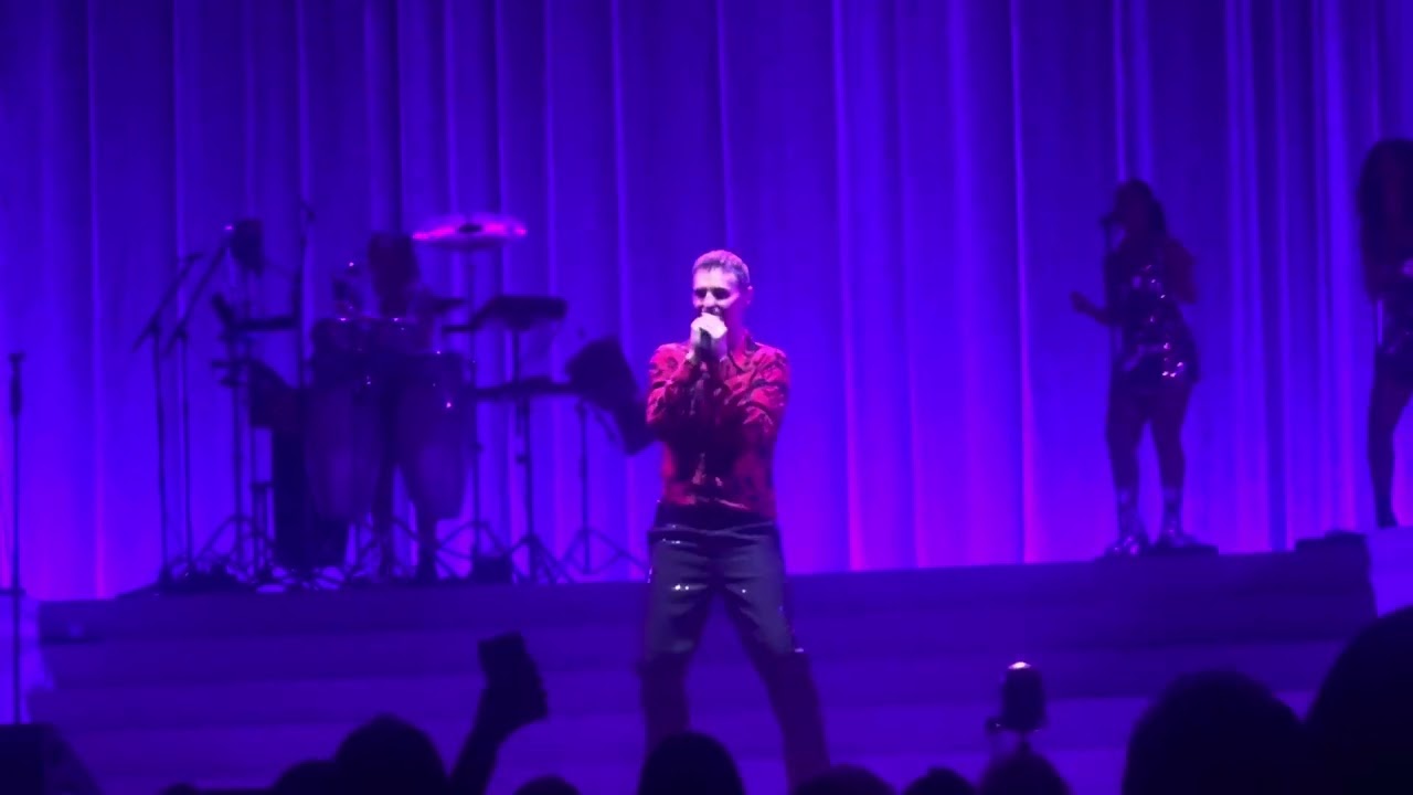 Marti pellow London 02 02/11/25