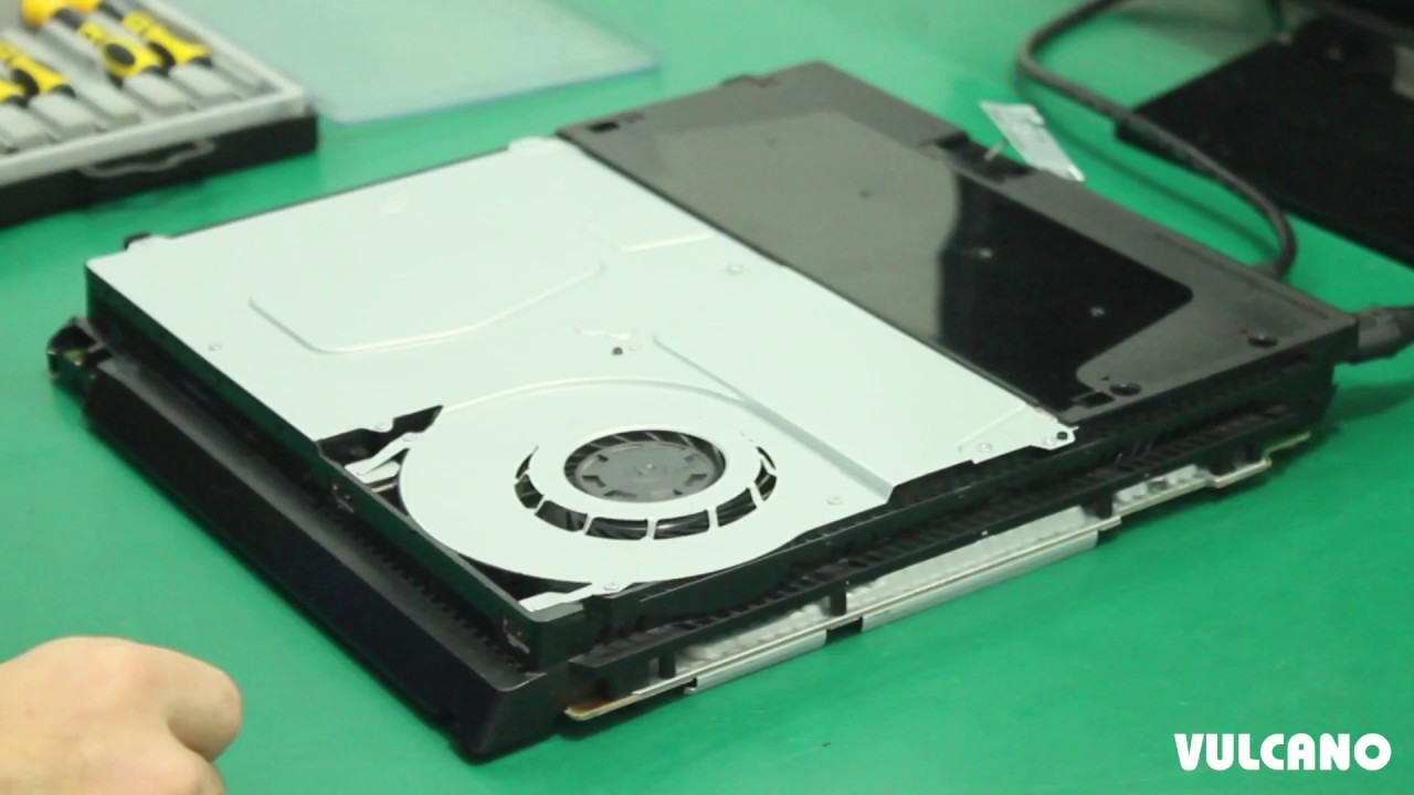 No enciende PS4 - ¿Cómo detectar si falla la fuente o el motherboard?