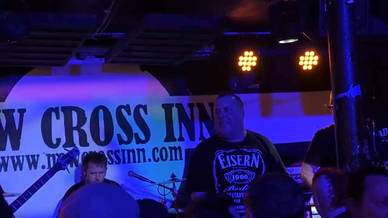 Peter & the Test Tube Babies live at New X Inn, 30/12/2023