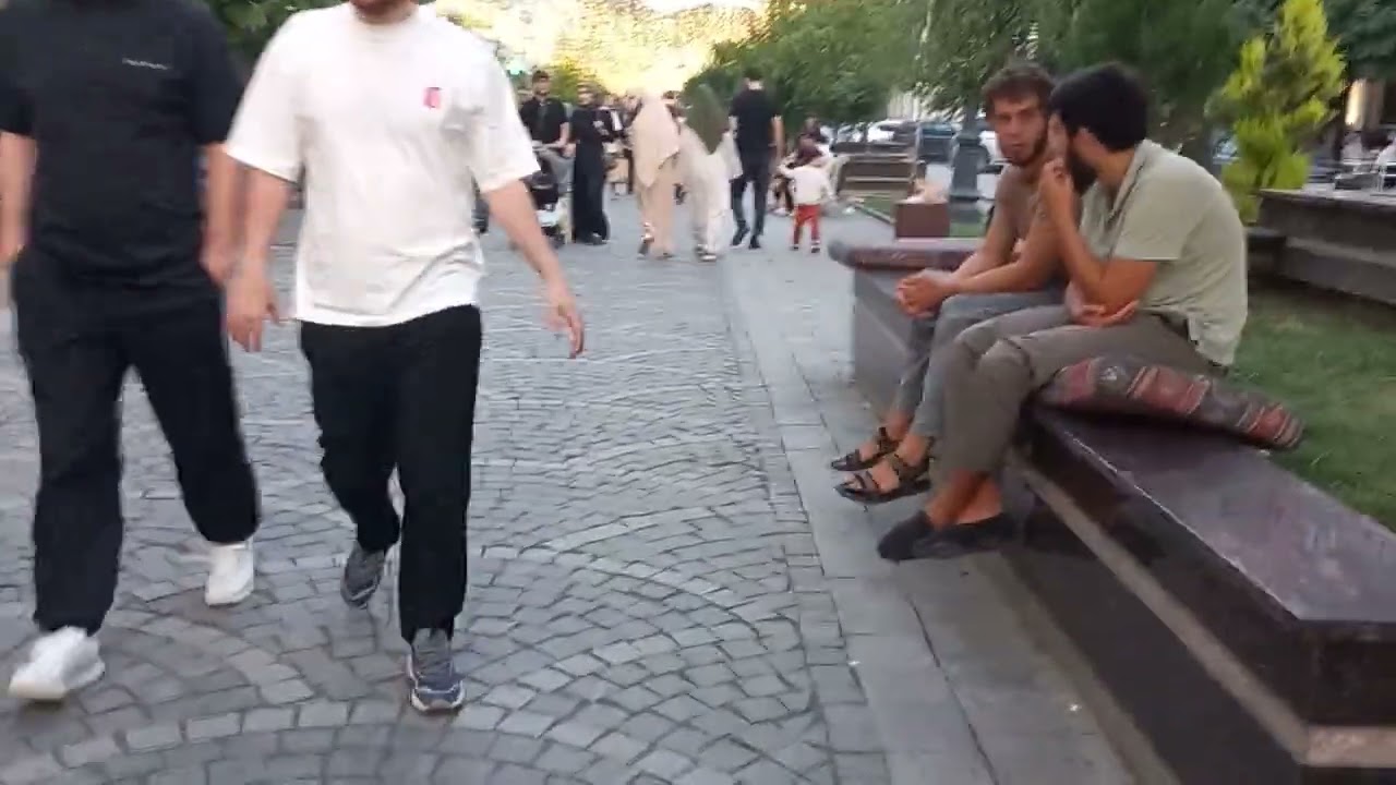 Махачкала, ул.Буйнакского. Местные 