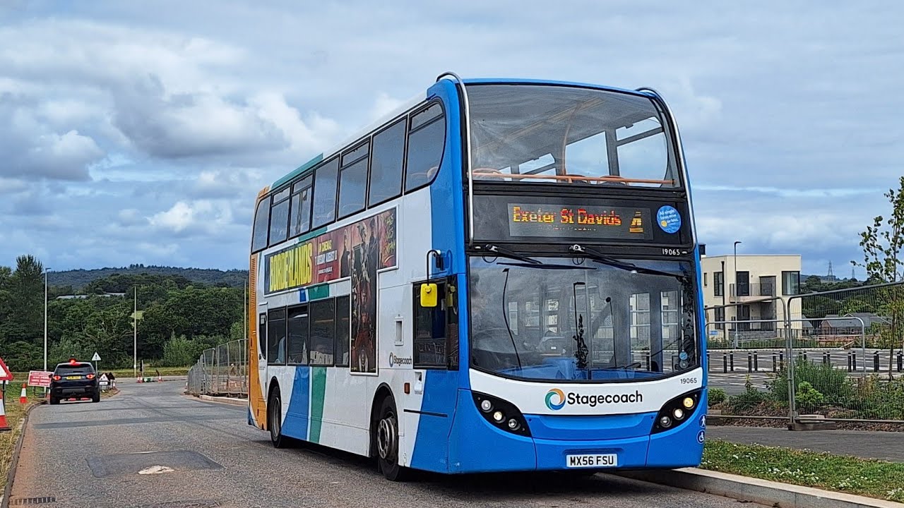 Ticking Engine! Stagecoach South West 19065-MX56 FSU working route 4