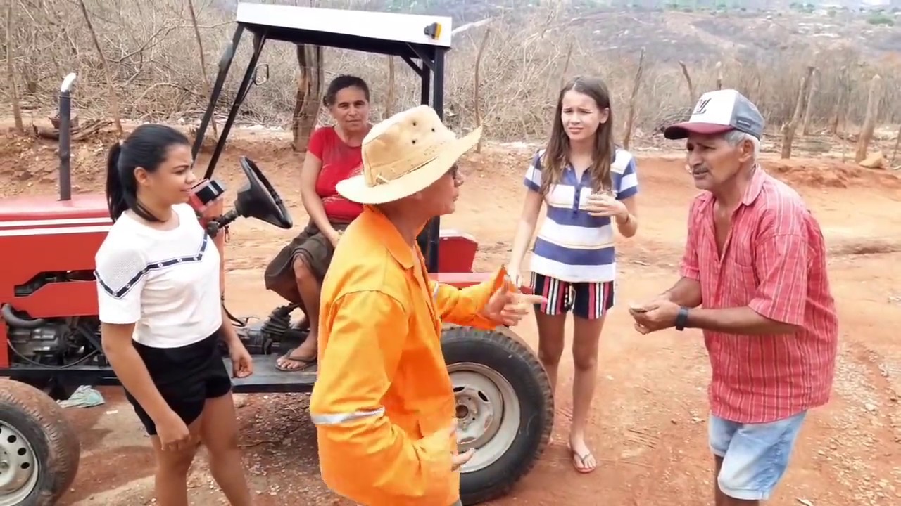 Seu mané compra um trator