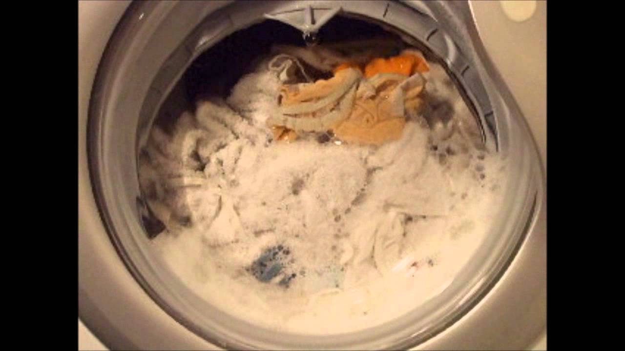 Candy washing machine - Tumbling at 90°C