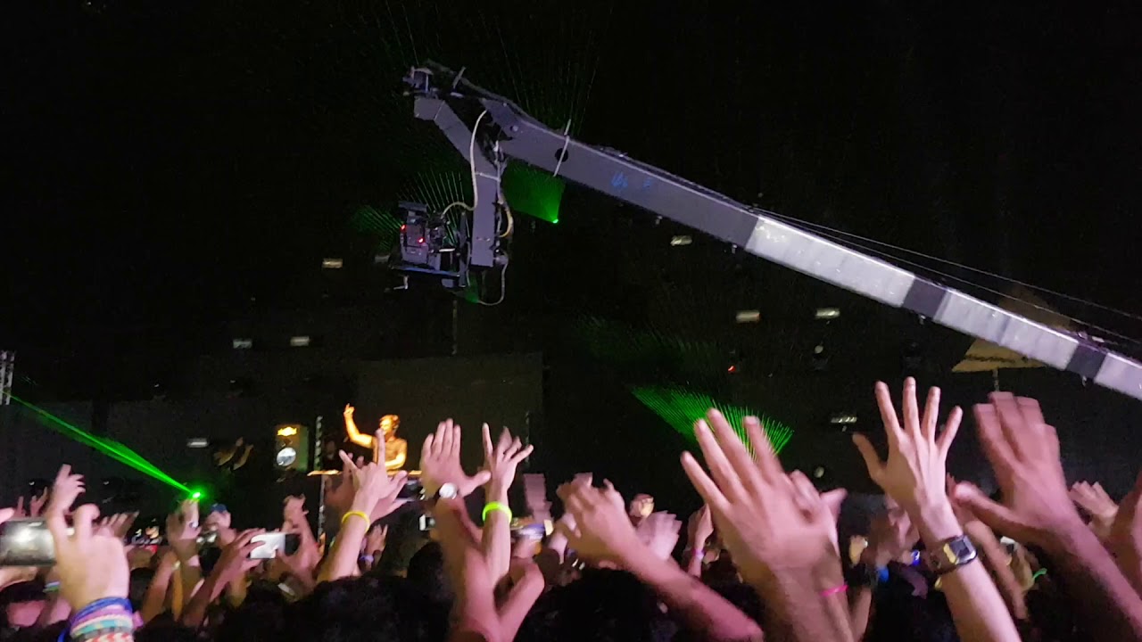 armin van buuren communication fsoe500
