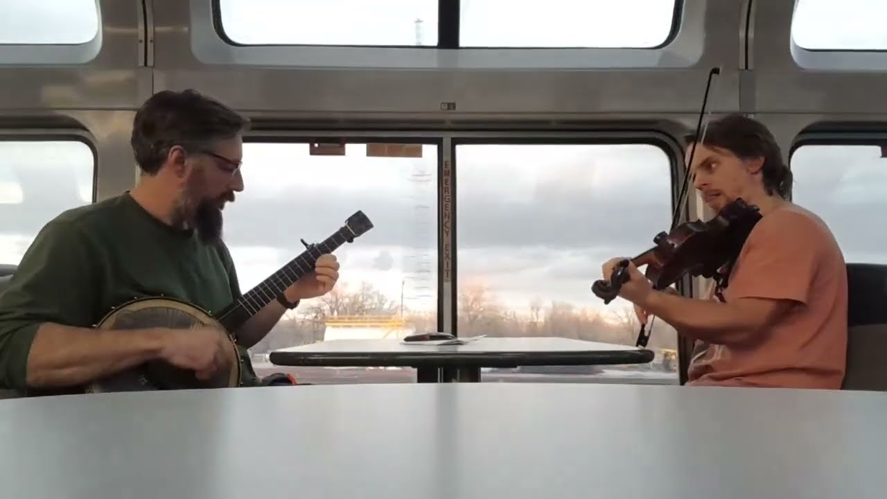 Grey Eagle - Clawhammer Banjo and Fiddle