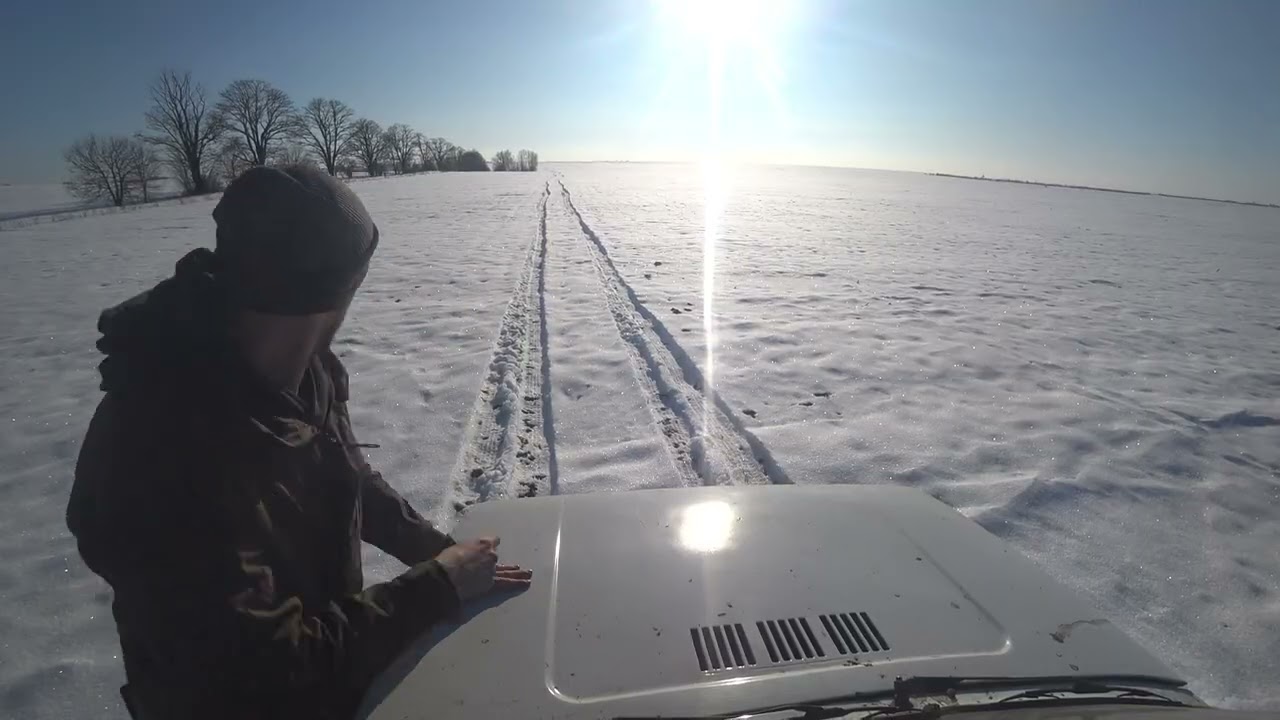 На що здатна стокова нива в снігу Ваз 2121