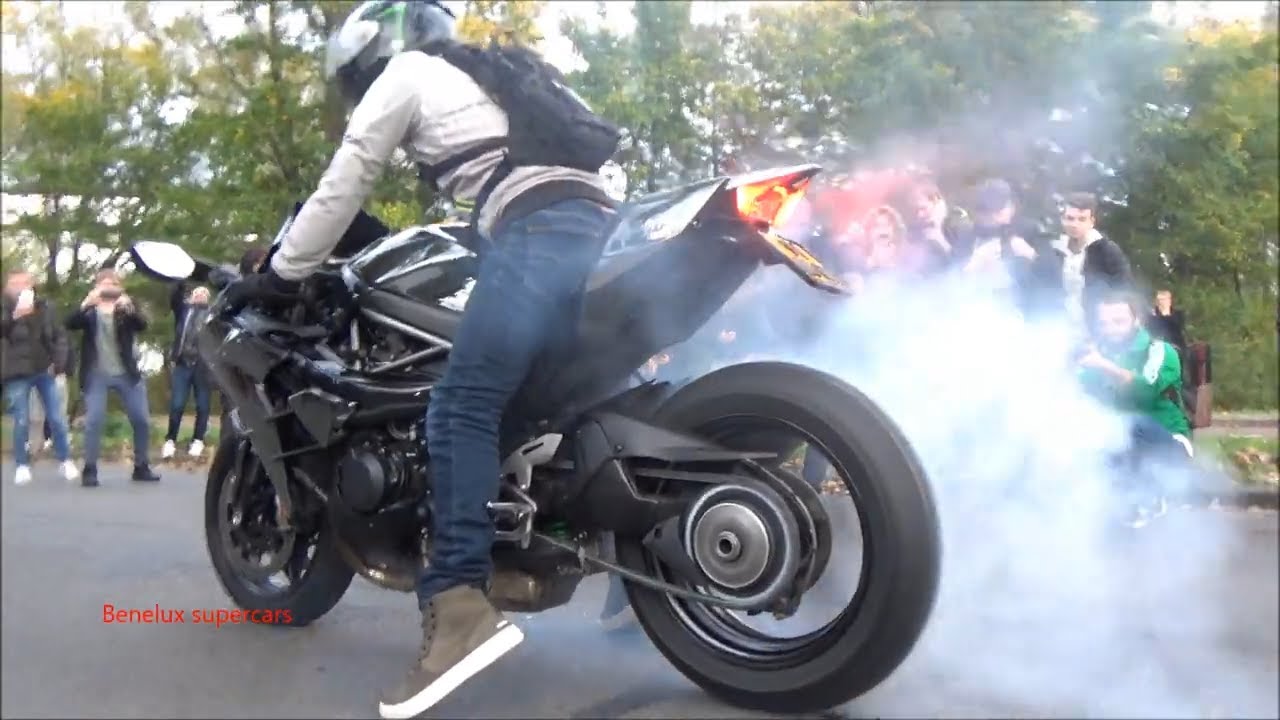 Cars+bikes  leaving 100% auto live ...Reving,Burnouts,launch control,Police chases and more.........