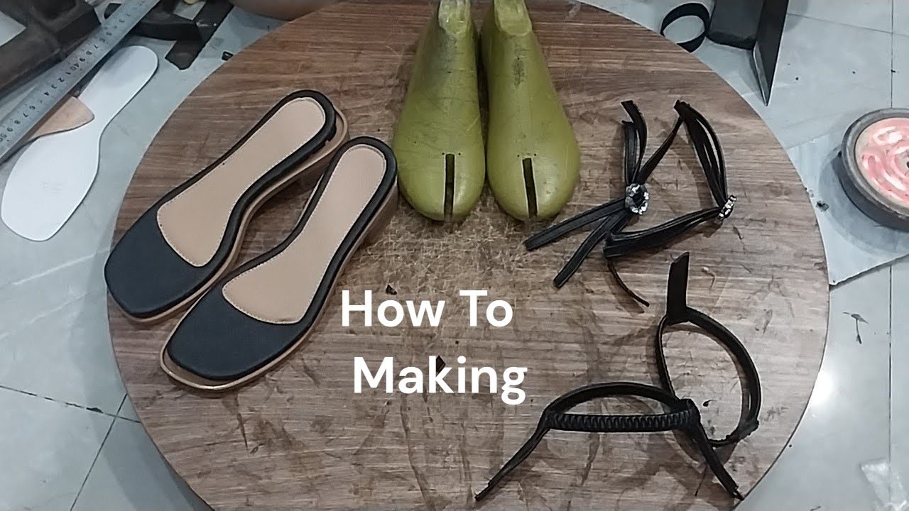 How to make a pair of black 3 cm back-strap sandals.