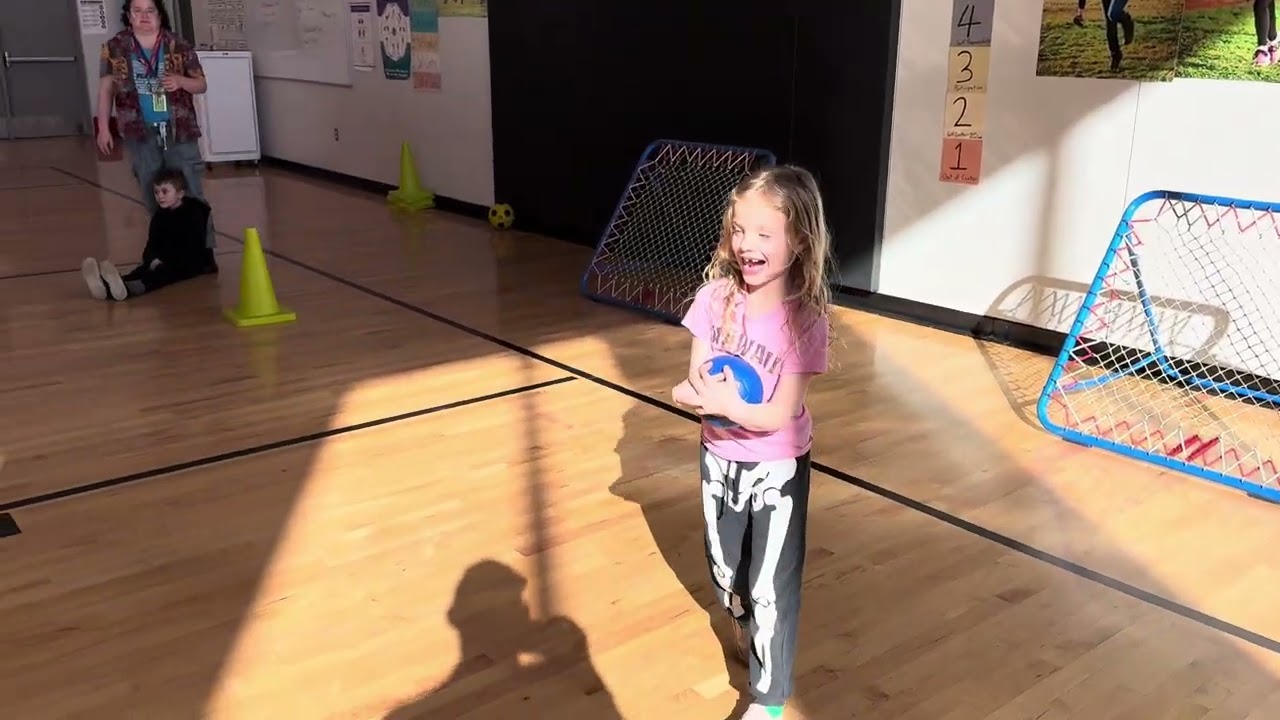 Ladd Acres: Tchoukball 