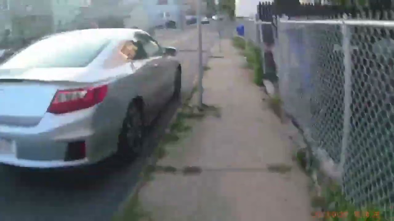 Body cam footage of Springfield police chasing down two suspects