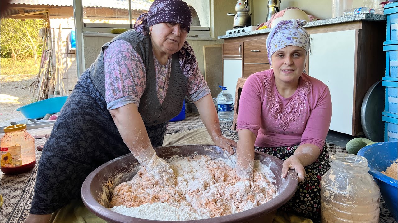 Tarhana nasıl yapılır bahçede öğlen yemeği How To Make Traditional TarhanaSoup