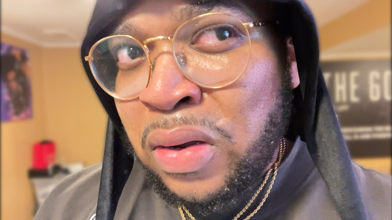 Как ведут себя курильщики, когда их розетка занята