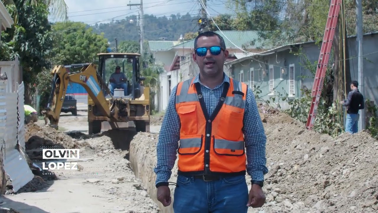 200 metros de alcantarillado sanitario, en barrio superación.