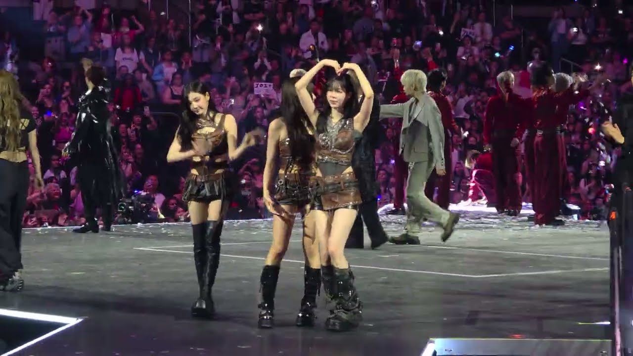 [FanCam] Concert ending Day 2 KCON LA 08.02.25