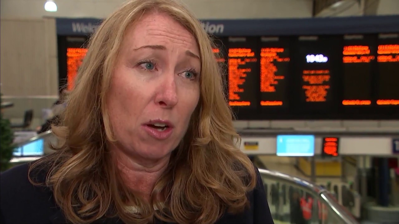 Southern Strike: News coverage from ITV London - 13/12/2016