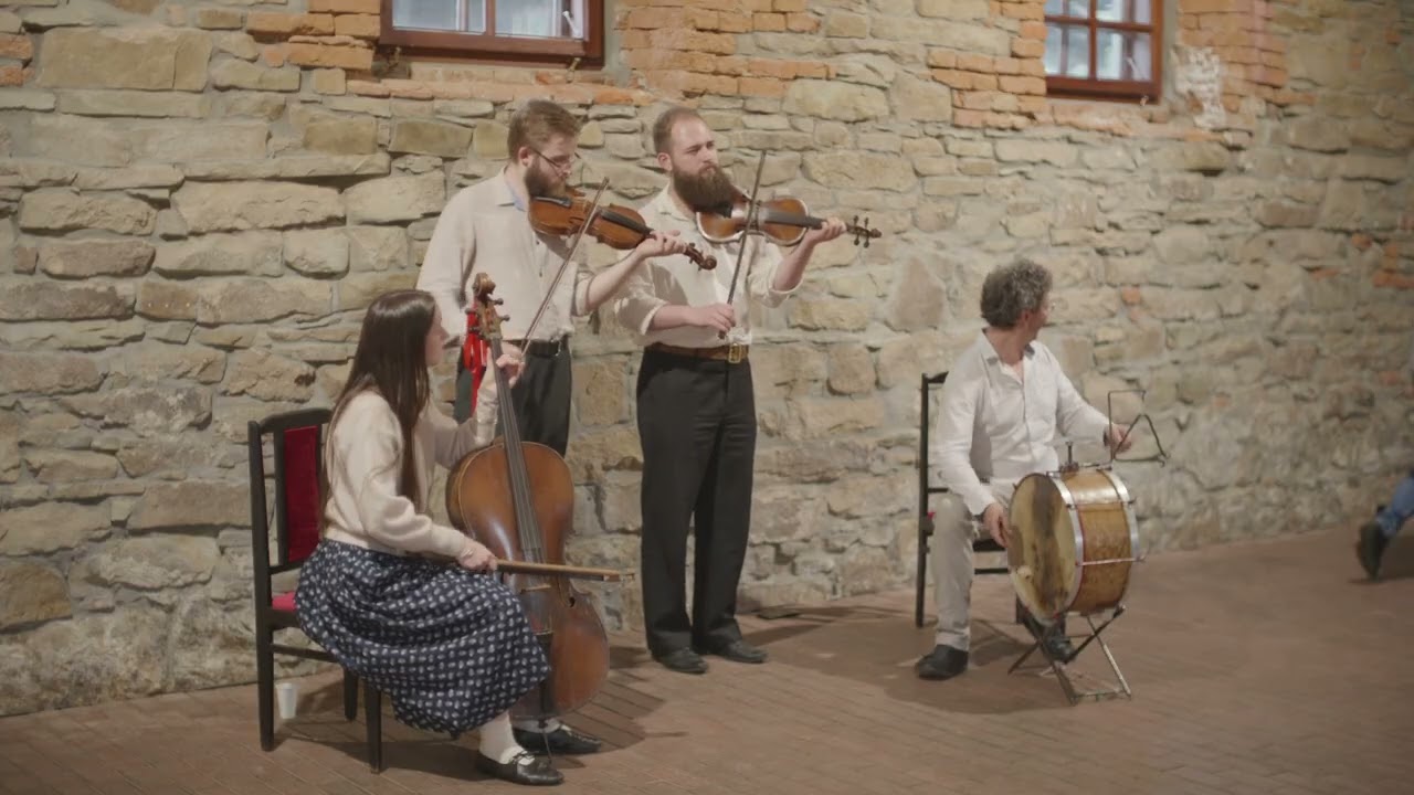 Galicyjskie Targowisko Instrumentów - Kapela Agospowicza - chodzone