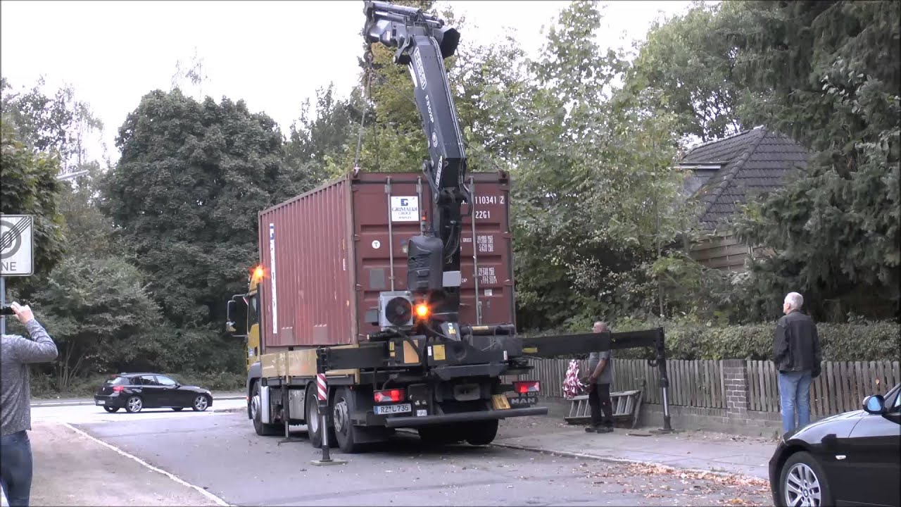 Kranentladung 20`DV Container / Abladung