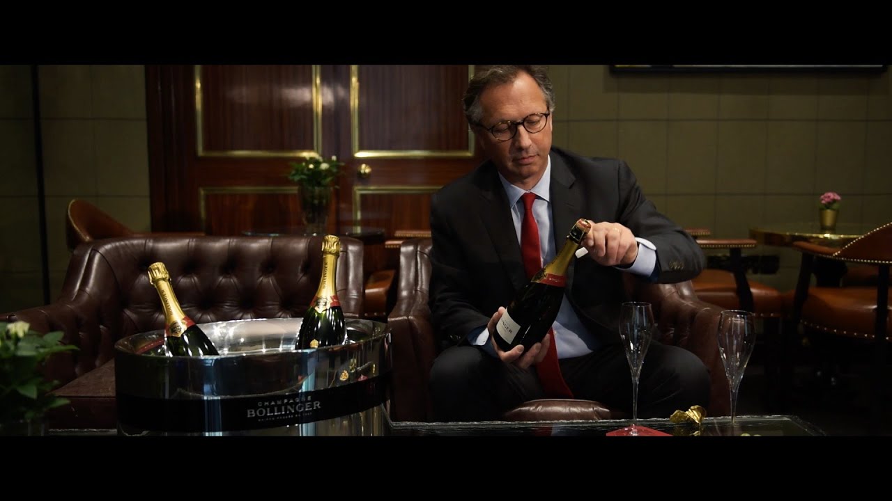 Royal Ascot How To: open, pour and serve Champagne Bollinger