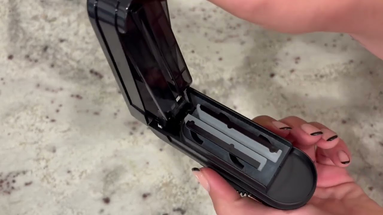 Features + Demo of the DEPAD Multiple Pill Cutter