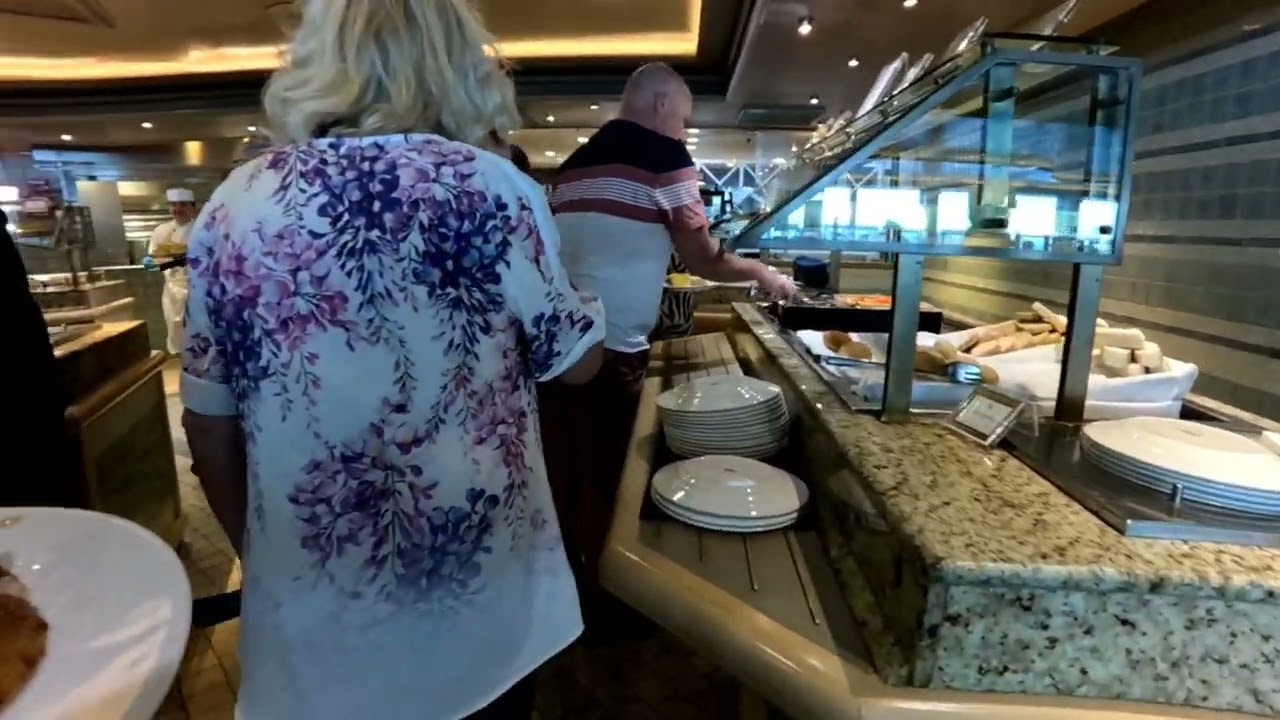 P&O Azura Cruise Buffet 🍽️🍴