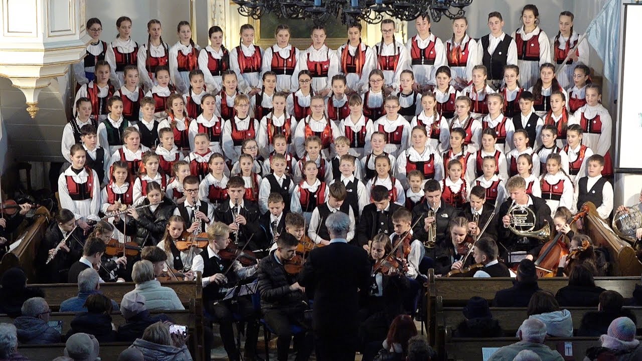 Szentegyházi Gyermekfilharmónia - Karácsonyi Koncert Kondoroson