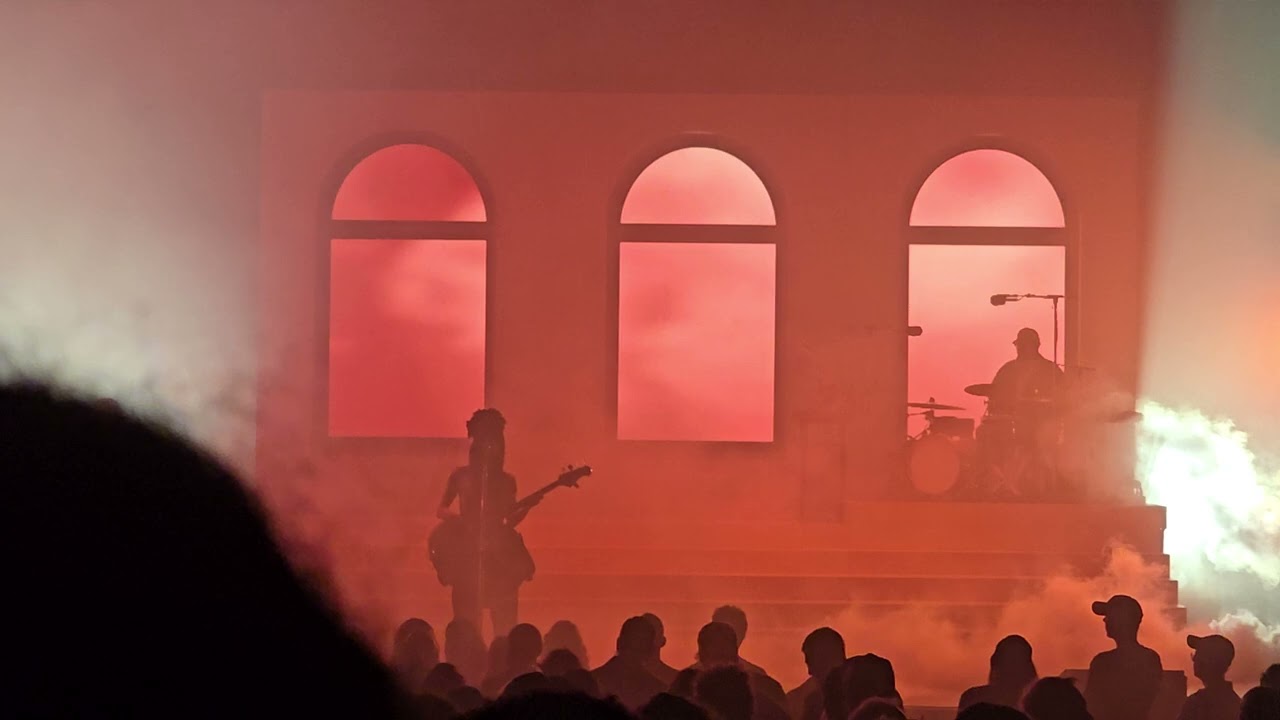 Khruangbin- Mr. White -Saenger Theater New Orleans - 10/09/2024