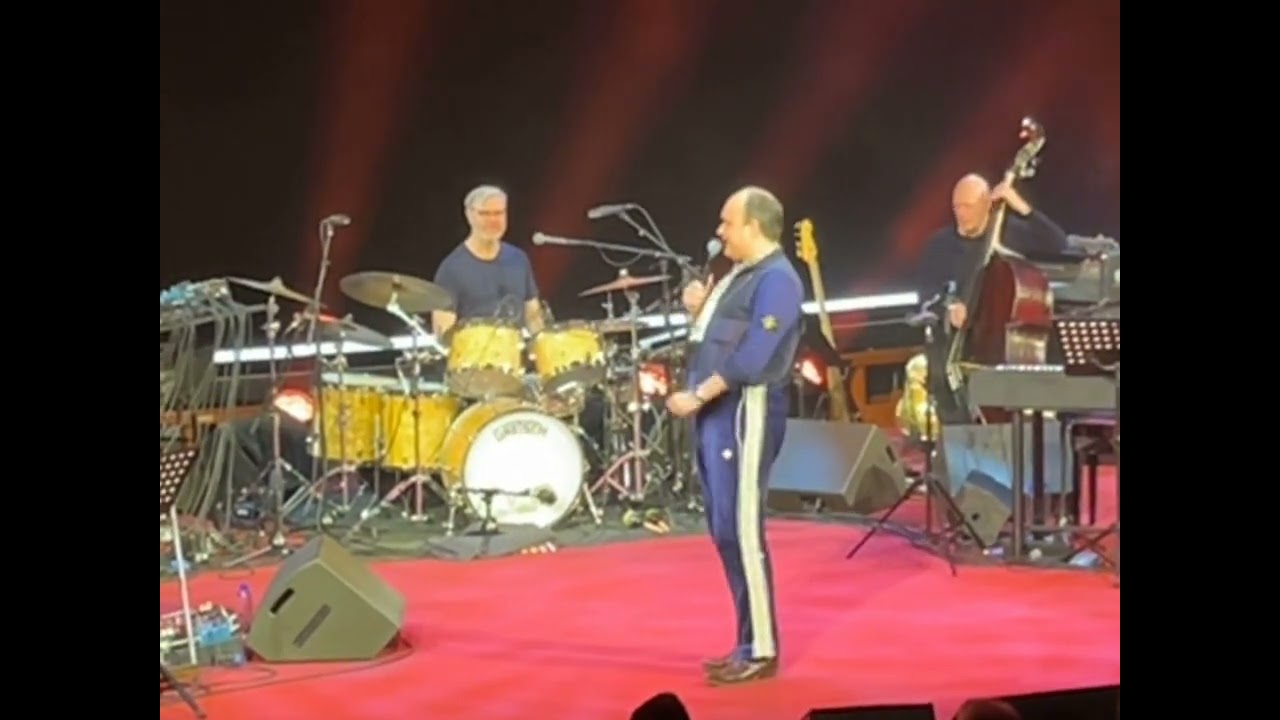 David Ritschard - The Bananrepubliken sång (Cornelis Vreeswijk cover live Cirkus 251129)