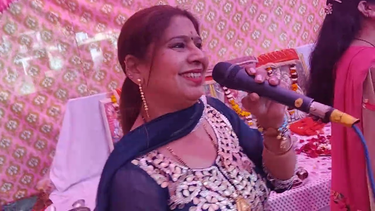 Mujhe le.chal.kanha mele.mai 🙏🥰💃