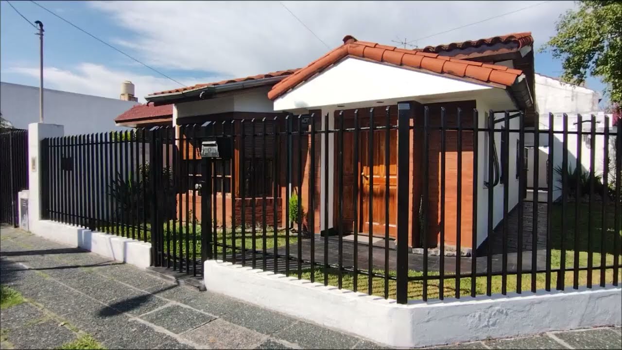 Hermoso Chalet en  Villa Adelina, San Isidro.