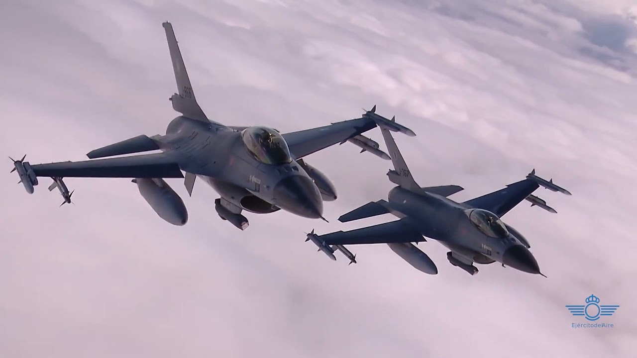 El Ejército del Aire muestra los cazas de la OTAN en la misión de  policía aérea del Báltico