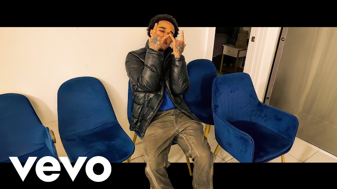 plaqueboymax - restinpeace (balencijeans) (feat. Silky)